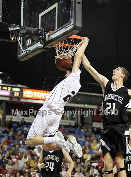 Thumbnail 1 in Woodcreek vs. St. Francis (CIF NorCal D2 Final) photogallery.