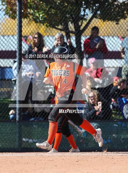 Thumbnail 1 in Pueblo County vs. Erie (CHSAA 4A Playoffs) photogallery.