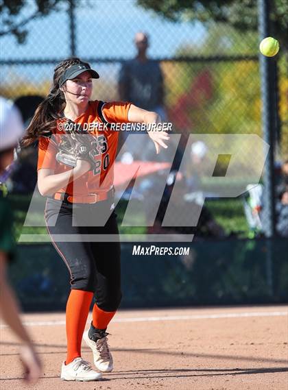 Thumbnail 1 in Pueblo County vs. Erie (CHSAA 4A Playoffs) photogallery.