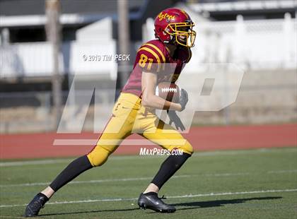 Thumbnail 1 in Esperanza @ El Modena photogallery.