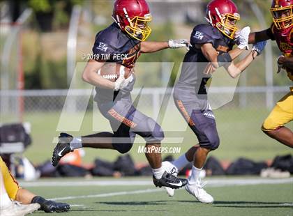 Thumbnail 2 in Esperanza @ El Modena photogallery.