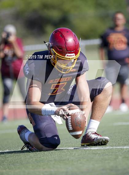 Thumbnail 1 in Esperanza @ El Modena photogallery.