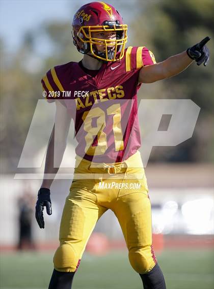 Thumbnail 1 in Esperanza @ El Modena photogallery.