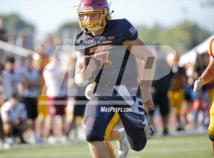 Thumbnail 2 in Esperanza @ El Modena photogallery.