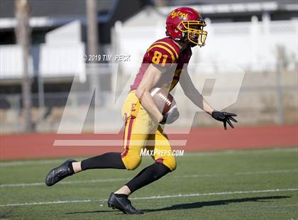 Thumbnail 2 in Esperanza @ El Modena photogallery.
