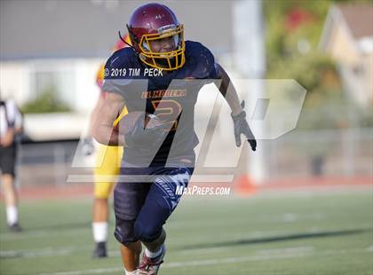 Thumbnail 2 in Esperanza @ El Modena photogallery.