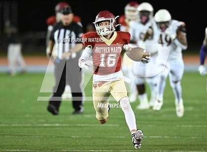 Thumbnail 2 in Edna Karr @ Brother Martin photogallery.