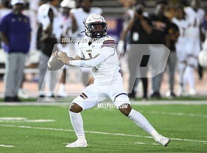 Thumbnail 2 in Edna Karr @ Brother Martin photogallery.