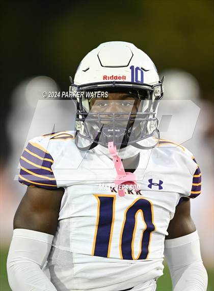 Thumbnail 3 in Edna Karr @ Brother Martin photogallery.