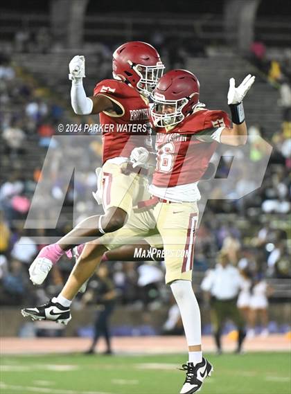 Thumbnail 3 in Edna Karr @ Brother Martin photogallery.