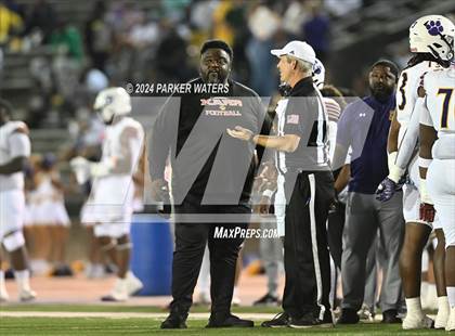 Thumbnail 3 in Edna Karr @ Brother Martin photogallery.