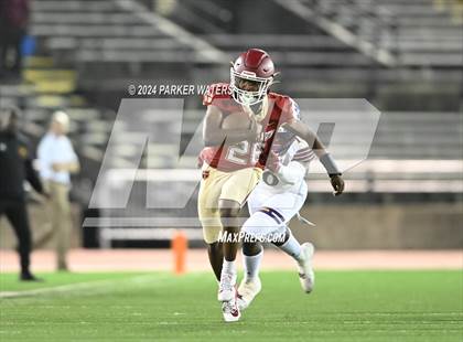 Thumbnail 1 in Edna Karr @ Brother Martin photogallery.