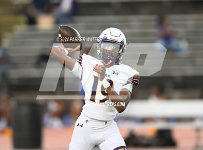 Thumbnail 1 in Edna Karr @ Brother Martin photogallery.