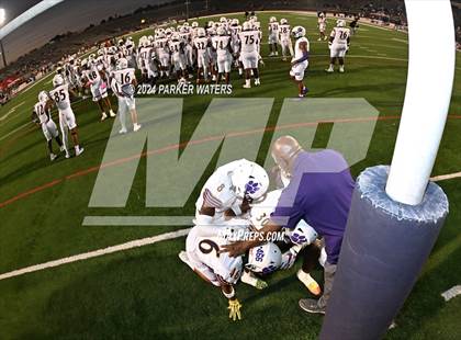Thumbnail 2 in Edna Karr @ Brother Martin photogallery.