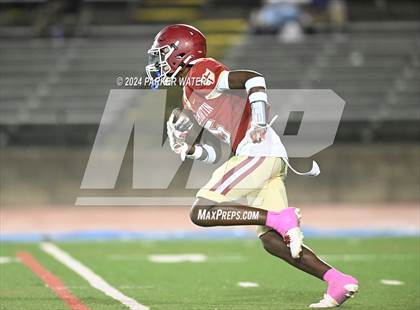 Thumbnail 3 in Edna Karr @ Brother Martin photogallery.