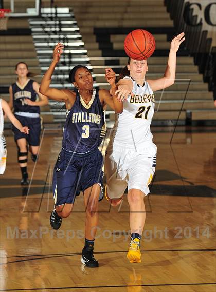 Thumbnail 1 in Bellevue vs. San Juan Hills (MaxPreps Holiday Classic) photogallery.