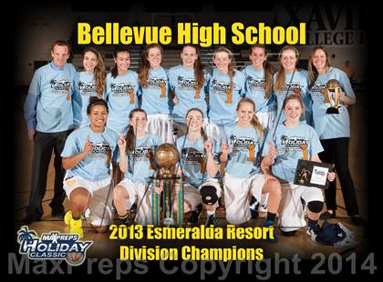 Thumbnail 3 in Bellevue vs. San Juan Hills (MaxPreps Holiday Classic) photogallery.