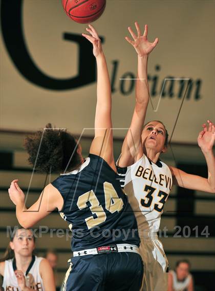Thumbnail 2 in Bellevue vs. San Juan Hills (MaxPreps Holiday Classic) photogallery.