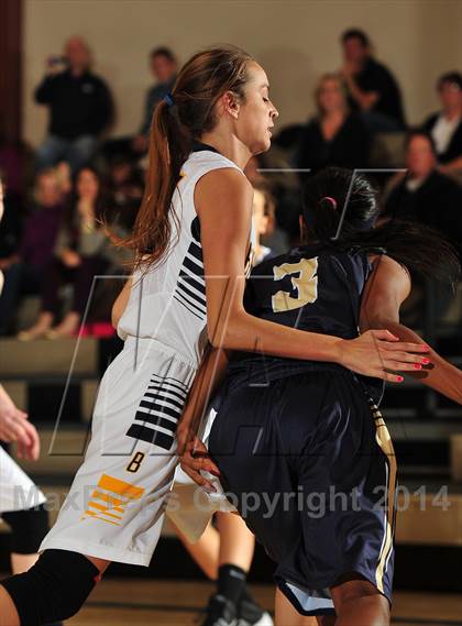 Thumbnail 1 in Bellevue vs. San Juan Hills (MaxPreps Holiday Classic) photogallery.