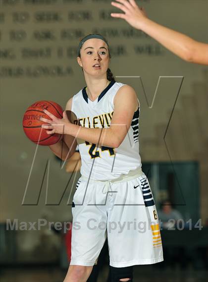 Thumbnail 2 in Bellevue vs. San Juan Hills (MaxPreps Holiday Classic) photogallery.