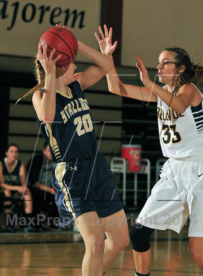 Thumbnail 3 in Bellevue vs. San Juan Hills (MaxPreps Holiday Classic) photogallery.
