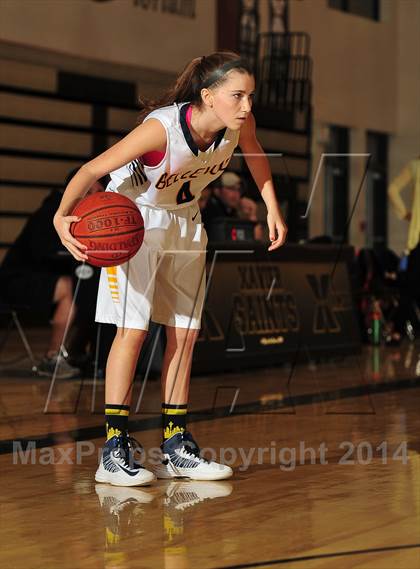 Thumbnail 2 in Bellevue vs. San Juan Hills (MaxPreps Holiday Classic) photogallery.