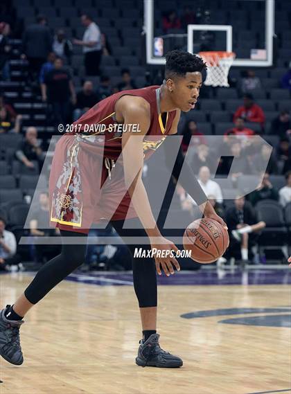 Thumbnail 1 in Esperanza vs. Moreau Catholic (CIF State D2 Final) photogallery.