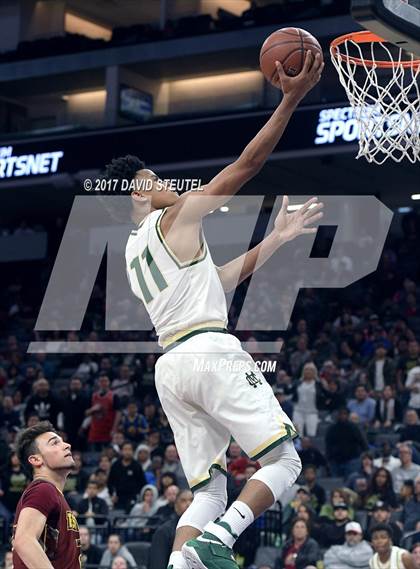 Thumbnail 3 in Esperanza vs. Moreau Catholic (CIF State D2 Final) photogallery.