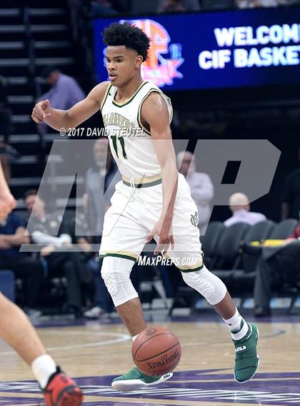 Thumbnail 2 in Esperanza vs. Moreau Catholic (CIF State D2 Final) photogallery.