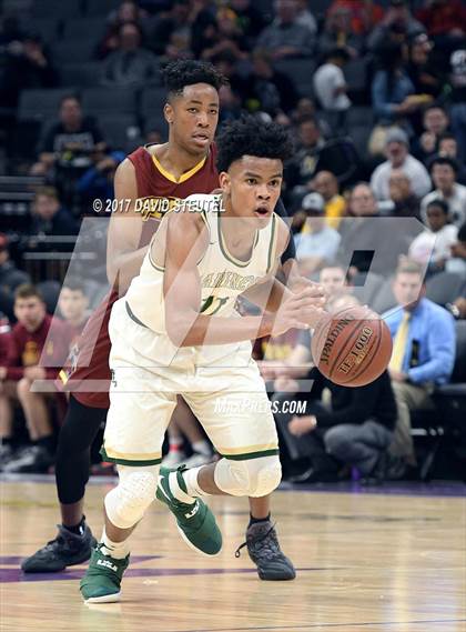 Thumbnail 2 in Esperanza vs. Moreau Catholic (CIF State D2 Final) photogallery.
