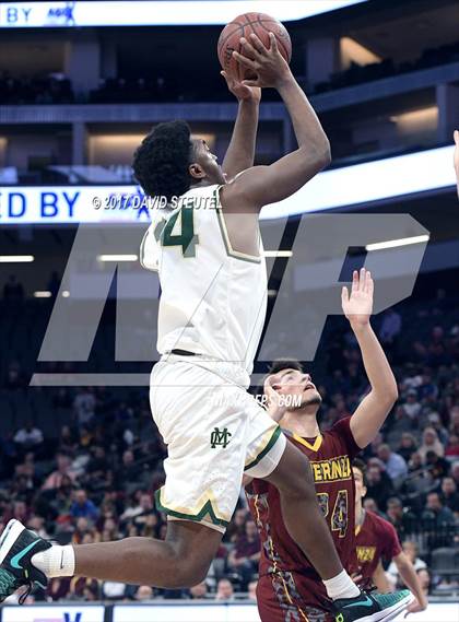 Thumbnail 1 in Esperanza vs. Moreau Catholic (CIF State D2 Final) photogallery.