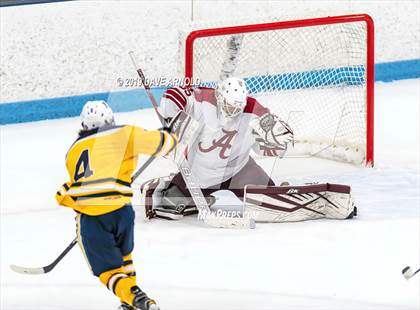 Thumbnail 3 in Arlington vs Xaverian Brothers (MIAA Division 1A) photogallery.