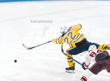 Thumbnail 1 in Arlington vs Xaverian Brothers (MIAA Division 1A) photogallery.