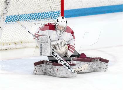 Thumbnail 2 in Arlington vs Xaverian Brothers (MIAA Division 1A) photogallery.