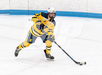 Thumbnail 2 in Arlington vs Xaverian Brothers (MIAA Division 1A) photogallery.