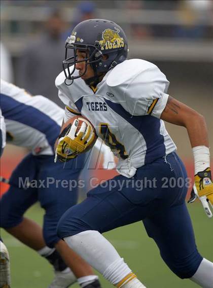Thumbnail 1 in Inderkum vs. Casa Roble (CIF SJS D3 Final) photogallery.