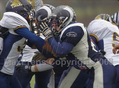 Thumbnail 2 in Inderkum vs. Casa Roble (CIF SJS D3 Final) photogallery.