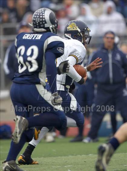 Thumbnail 2 in Inderkum vs. Casa Roble (CIF SJS D3 Final) photogallery.