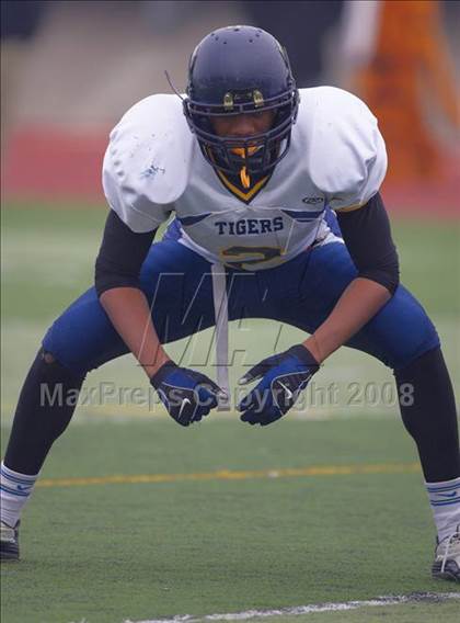 Thumbnail 2 in Inderkum vs. Casa Roble (CIF SJS D3 Final) photogallery.