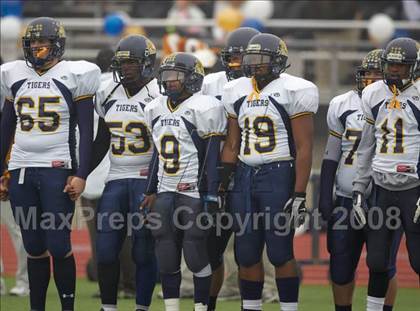 Thumbnail 2 in Inderkum vs. Casa Roble (CIF SJS D3 Final) photogallery.
