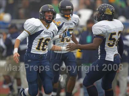 Thumbnail 2 in Inderkum vs. Casa Roble (CIF SJS D3 Final) photogallery.