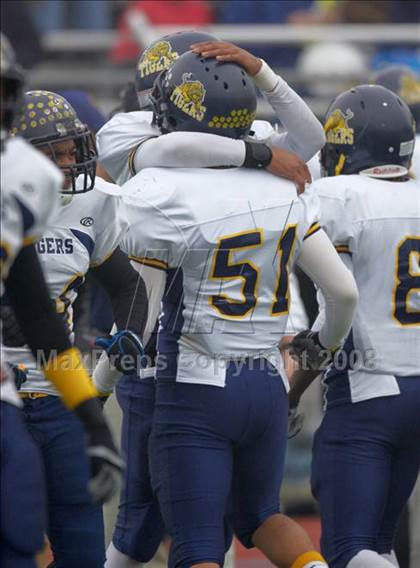 Thumbnail 3 in Inderkum vs. Casa Roble (CIF SJS D3 Final) photogallery.