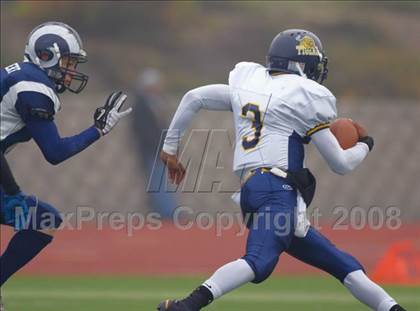 Thumbnail 3 in Inderkum vs. Casa Roble (CIF SJS D3 Final) photogallery.