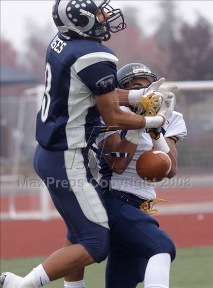 Thumbnail 2 in Inderkum vs. Casa Roble (CIF SJS D3 Final) photogallery.