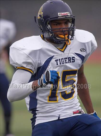 Thumbnail 1 in Inderkum vs. Casa Roble (CIF SJS D3 Final) photogallery.
