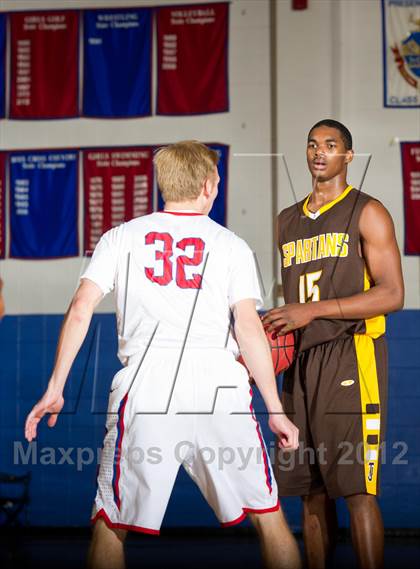 Thumbnail 2 in Thomas Jefferson @ Cherry Creek (Cherry Creek Holiday Classic) photogallery.