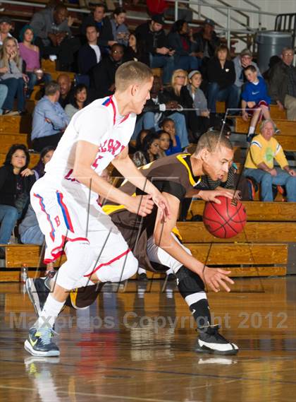 Thumbnail 3 in Thomas Jefferson @ Cherry Creek (Cherry Creek Holiday Classic) photogallery.