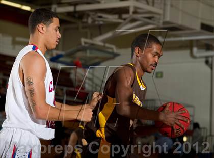 Thumbnail 2 in Thomas Jefferson @ Cherry Creek (Cherry Creek Holiday Classic) photogallery.