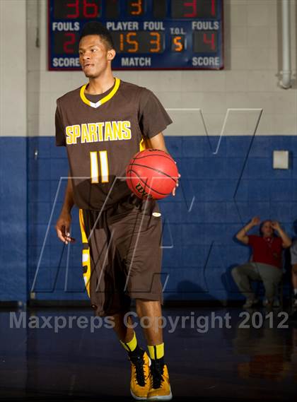 Thumbnail 3 in Thomas Jefferson @ Cherry Creek (Cherry Creek Holiday Classic) photogallery.