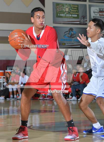 Thumbnail 2 in Crossroads vs. Desert Pines (Rancho Mirage Holiday Invitational) photogallery.